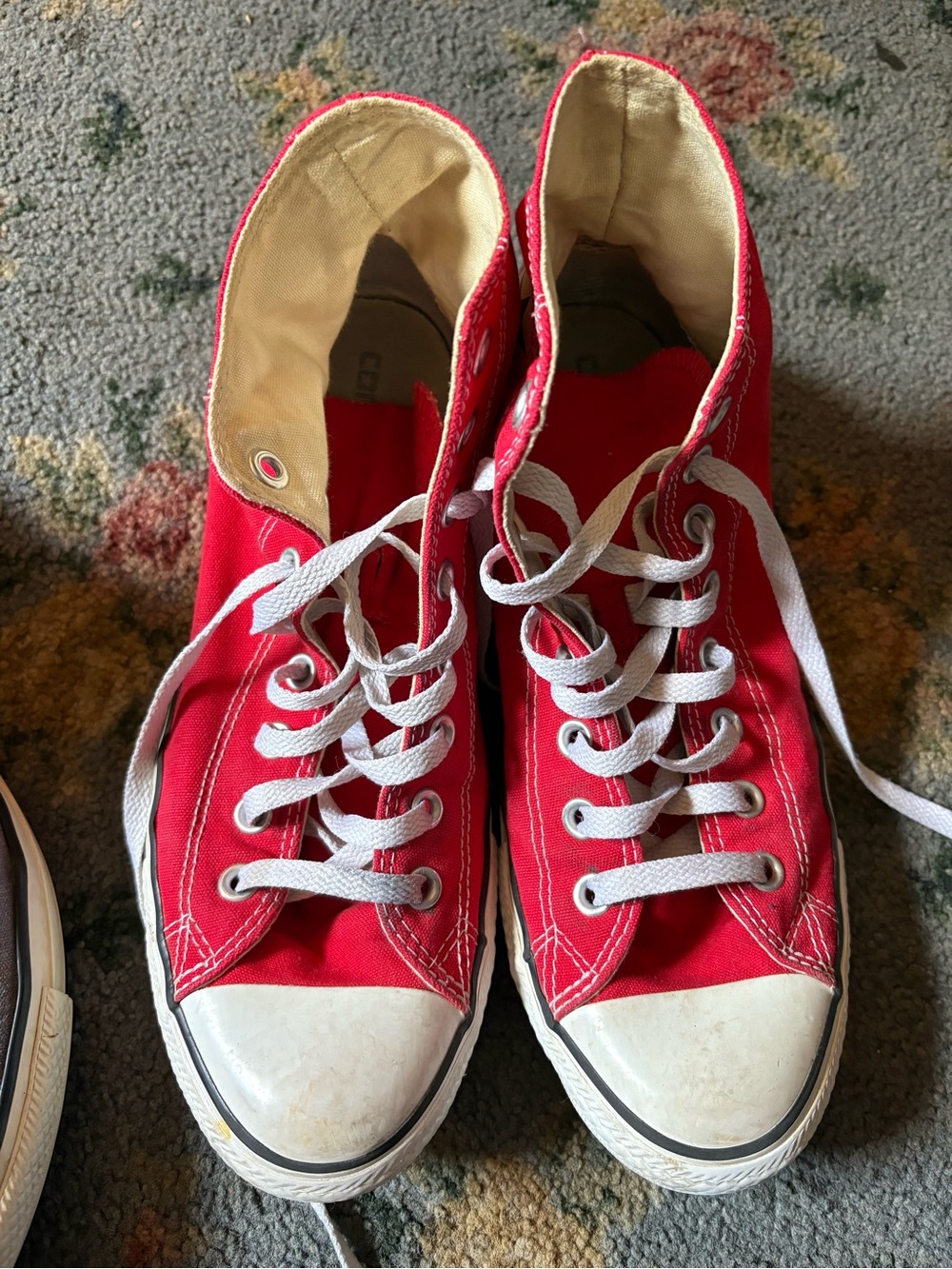 Converse Red High-Top Sneakers with White Laces m9 W11